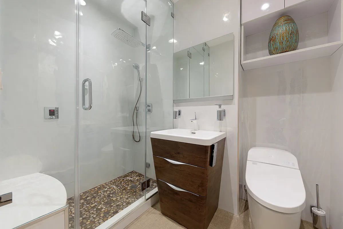 416 West 52nd Street #305