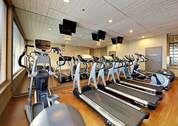 Baycrest Towers