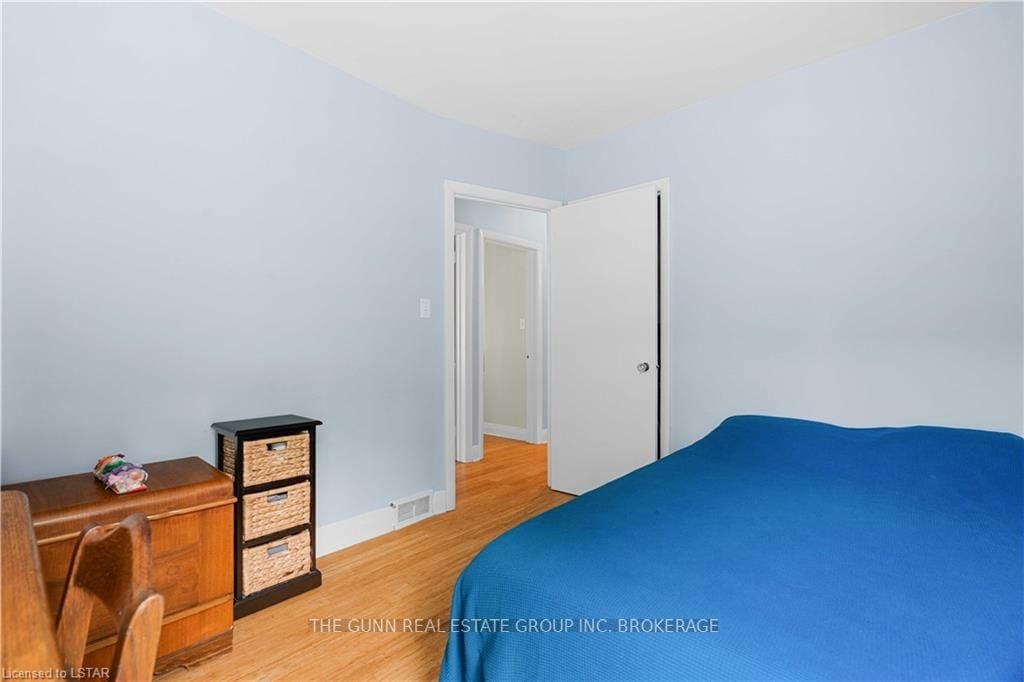 382 Colville Blvd