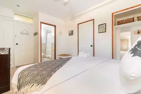 Los Sueños 3 #8 | Turn-key 2 Bed Condo Just 10 Minute Walk to the Beach