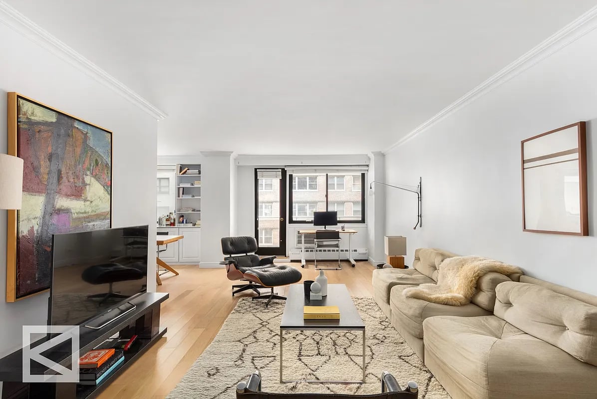 16 W 16th St, #4PS
