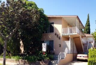 425 S Doheny Dr
