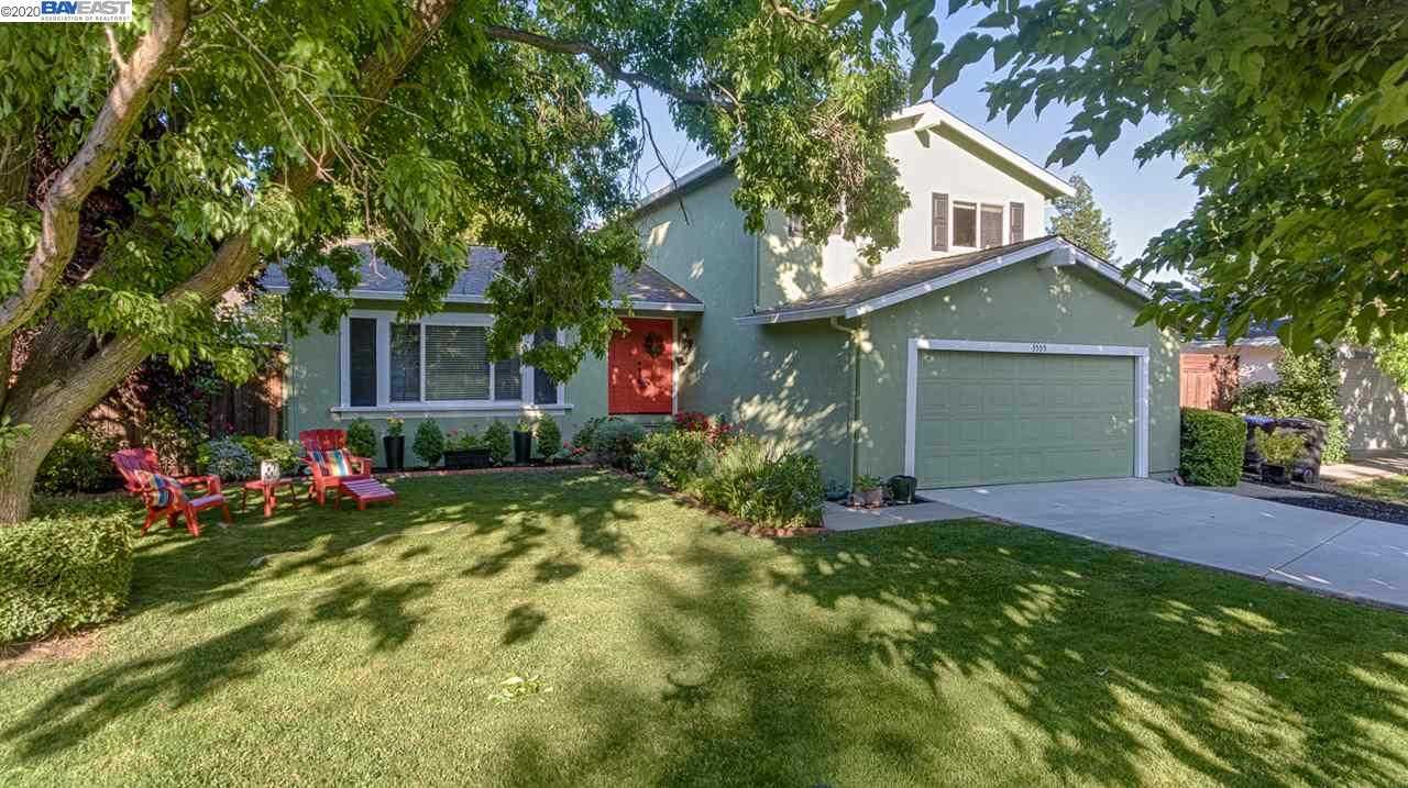 3555 Carlsbad Ct