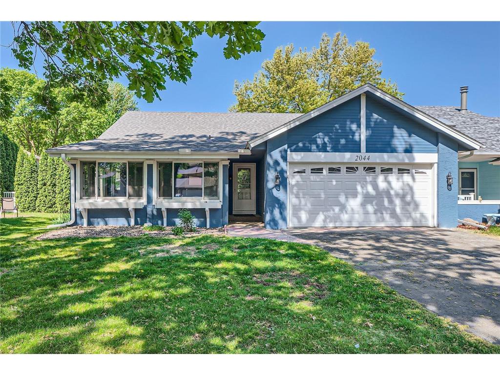2044 28th Avenue NW, New Brighton, MN 55112