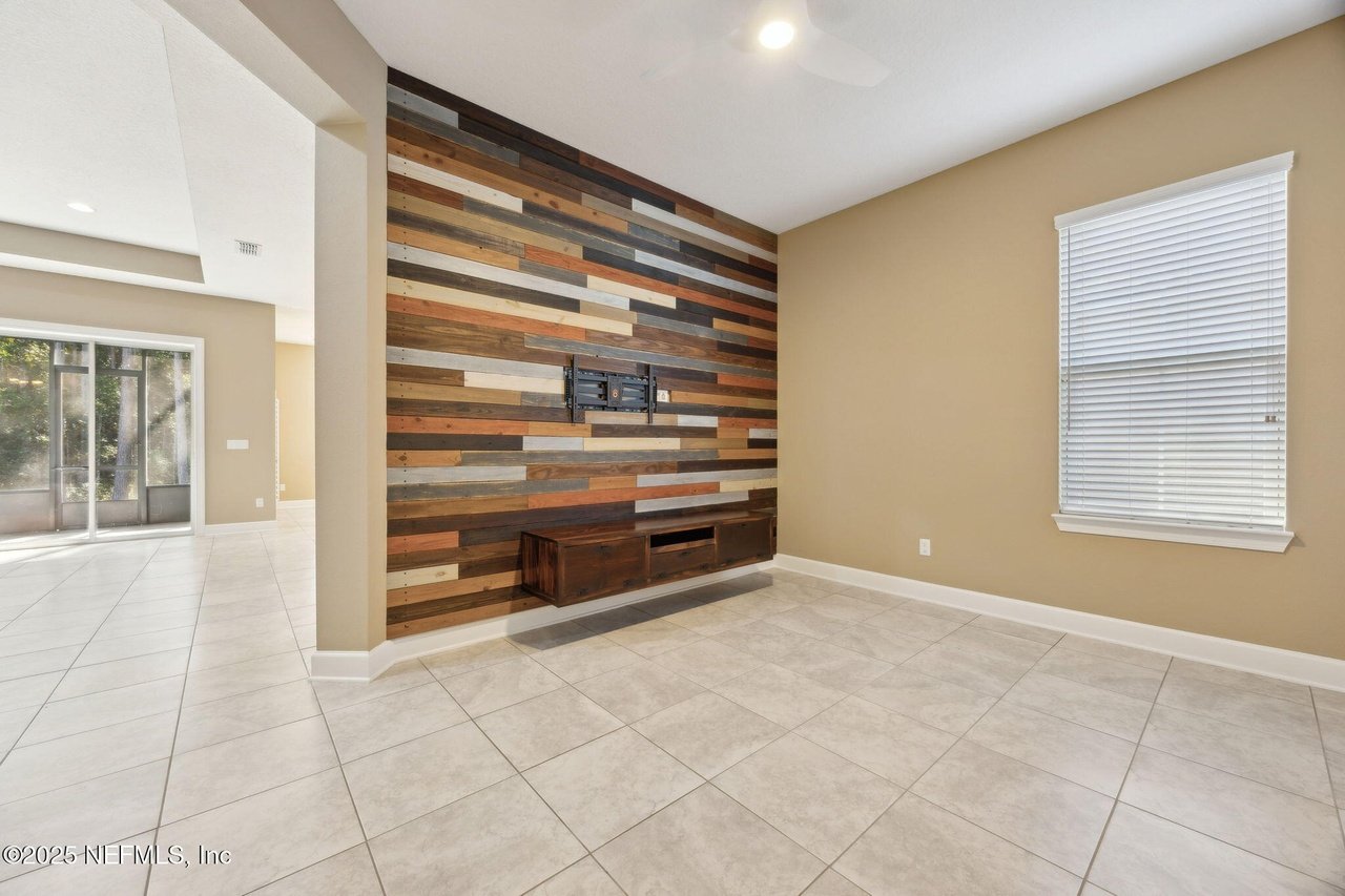 1479 Shadow Creek Dr