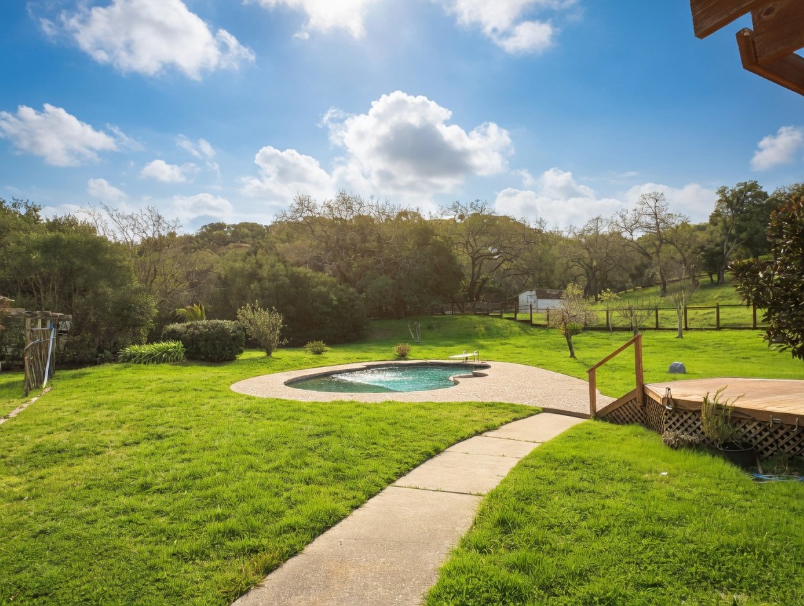 427 Bloom Ln 