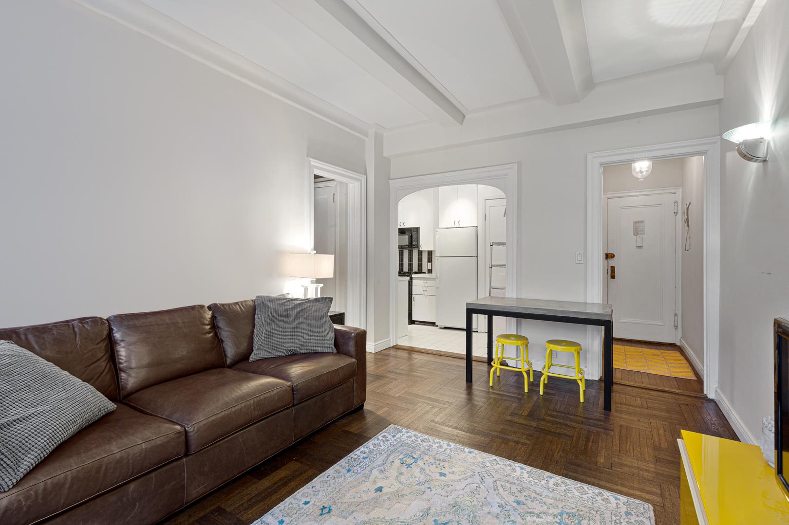 25 West 64th Street, Apt 3-A