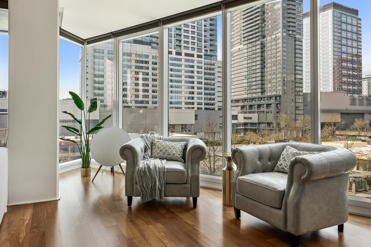 500 106th Avenue NE, Unit 601