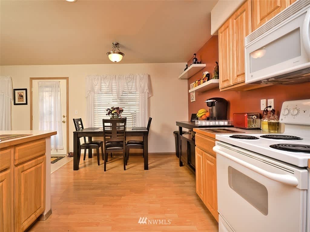 119 91st Ave SE #13A