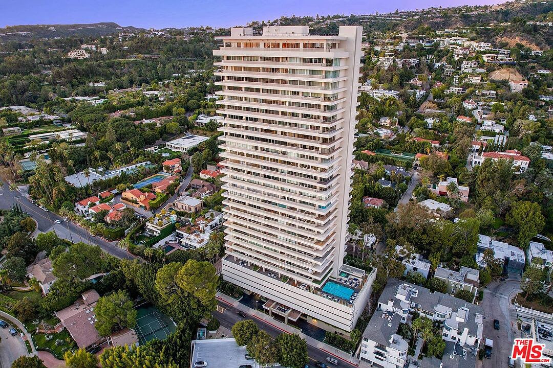 9255 Doheny Rd, #1505