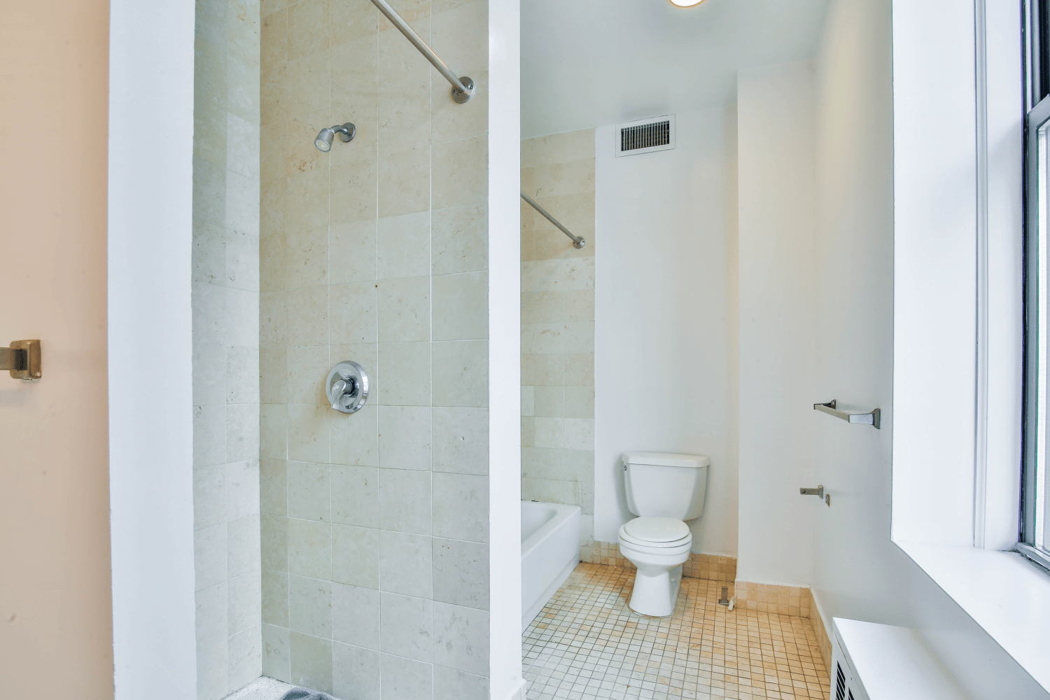 135-141 William Street, Apt 13A