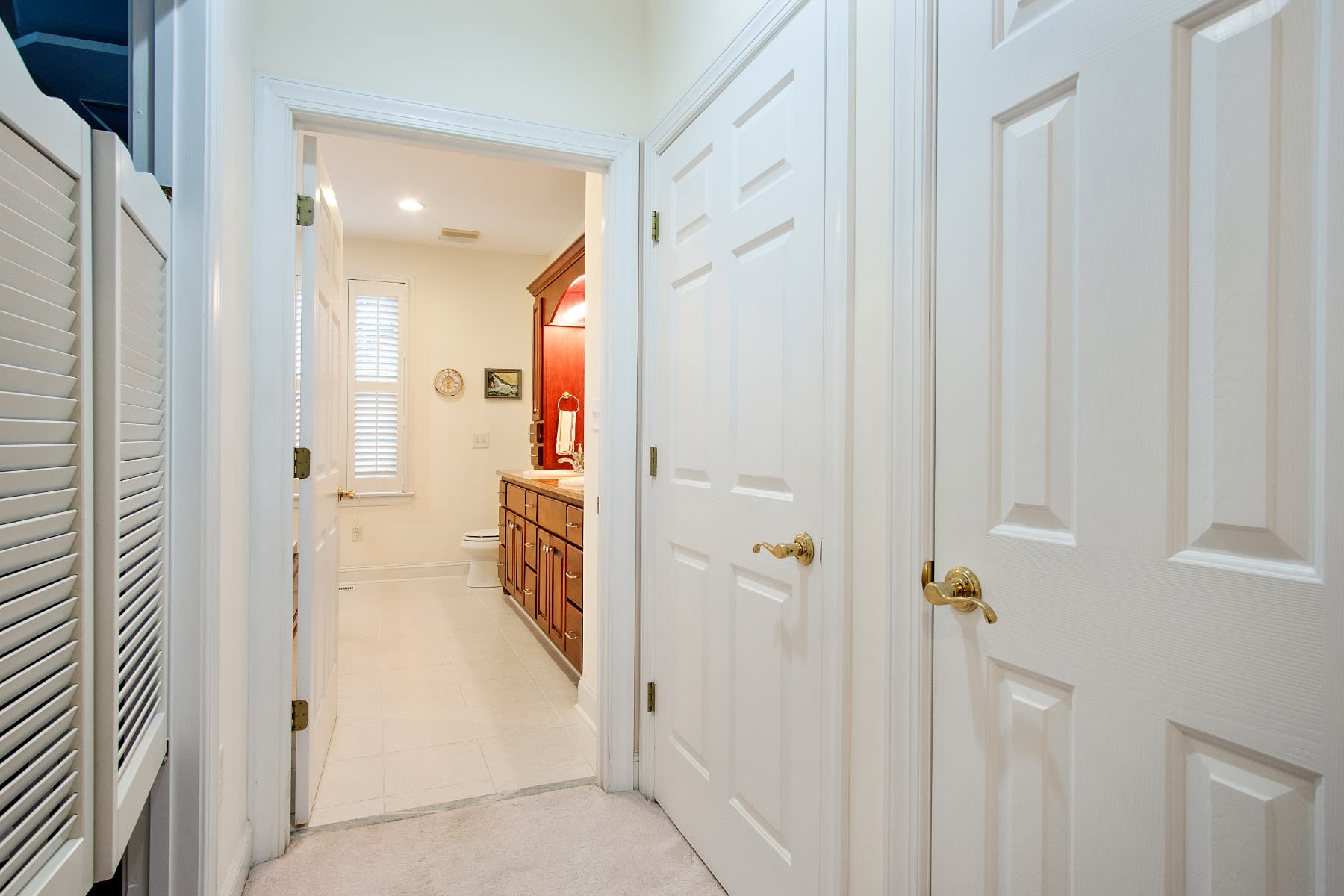 11591 Royal Lane