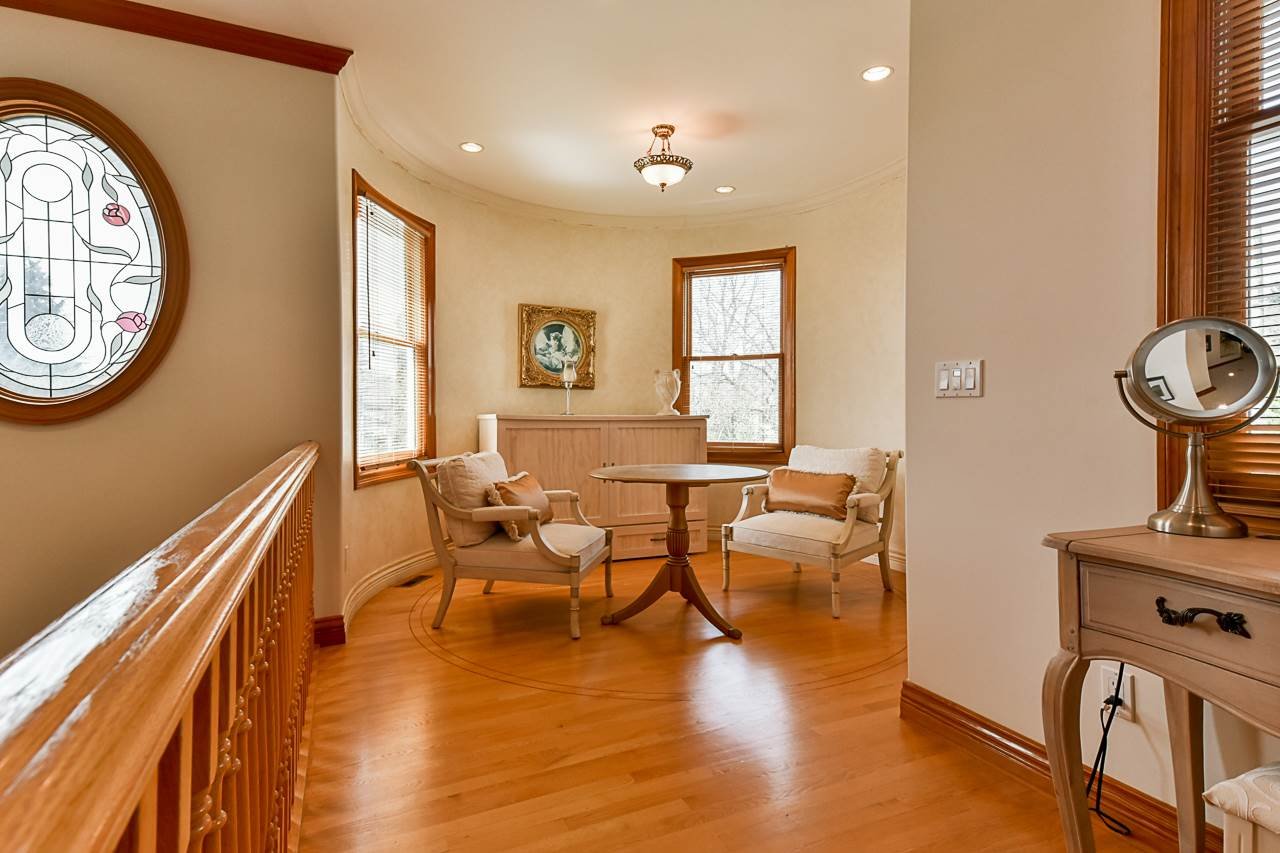 239 Second St