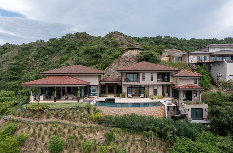 Infinity Pool Cinema Estate, Flamingo, Guanacaste