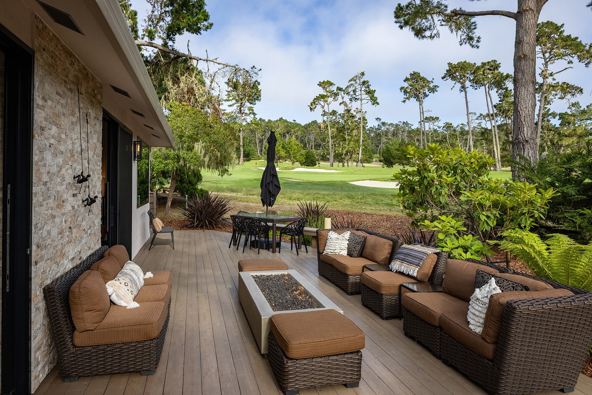 Stunning Contemporary on Spyglass - 1098 Spyglass Woods Dr