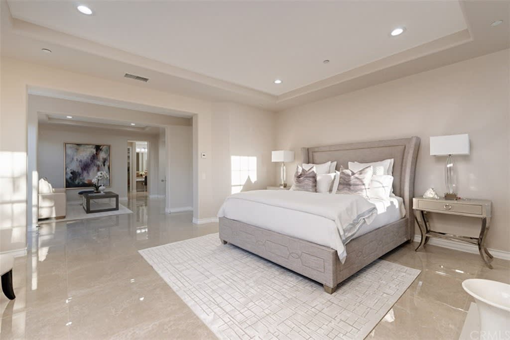 25251 Mustang Drive