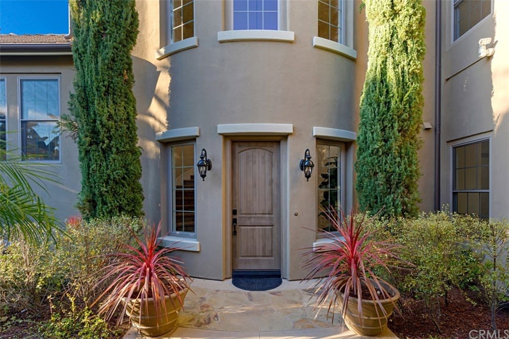 25251 Mustang Drive