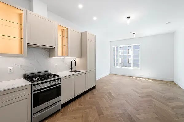 25 Quincy Street Unit: 2D