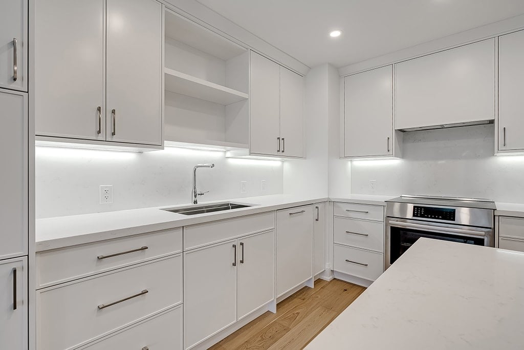 100 Lakeshore Road E Unit: 505