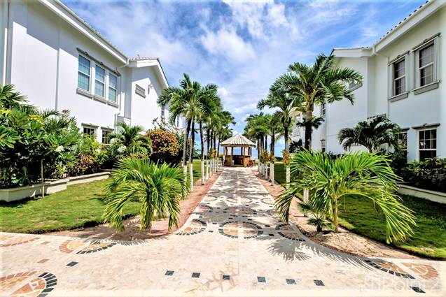 The Tropical Dreams - 3 Bed 2 Bath Luxury Pool-view Residence at the Grand Colony Island Villas