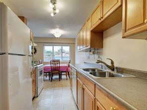 382 Burnside Rd