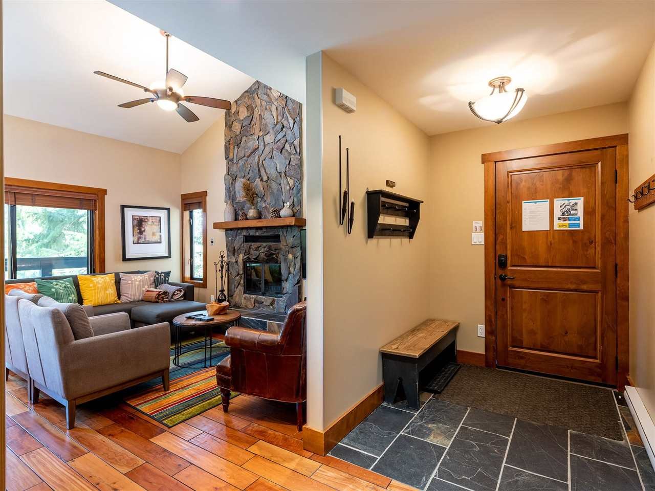 21-4100 Whistler Wy