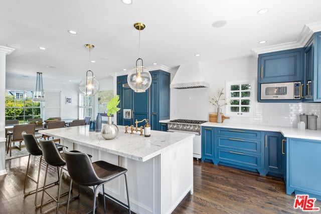 5740 Spring Oak Ter