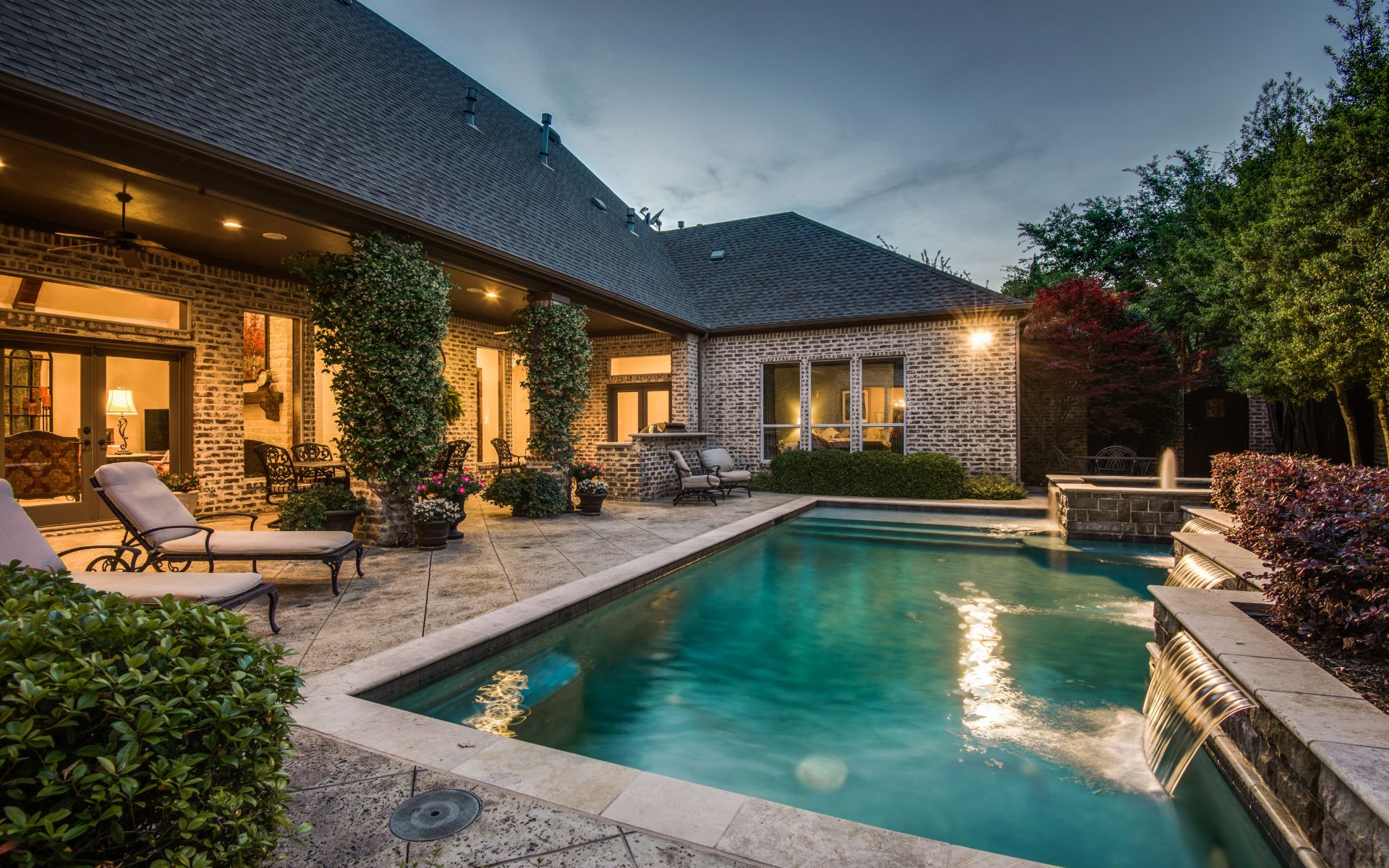 5612 Fairfax Drive