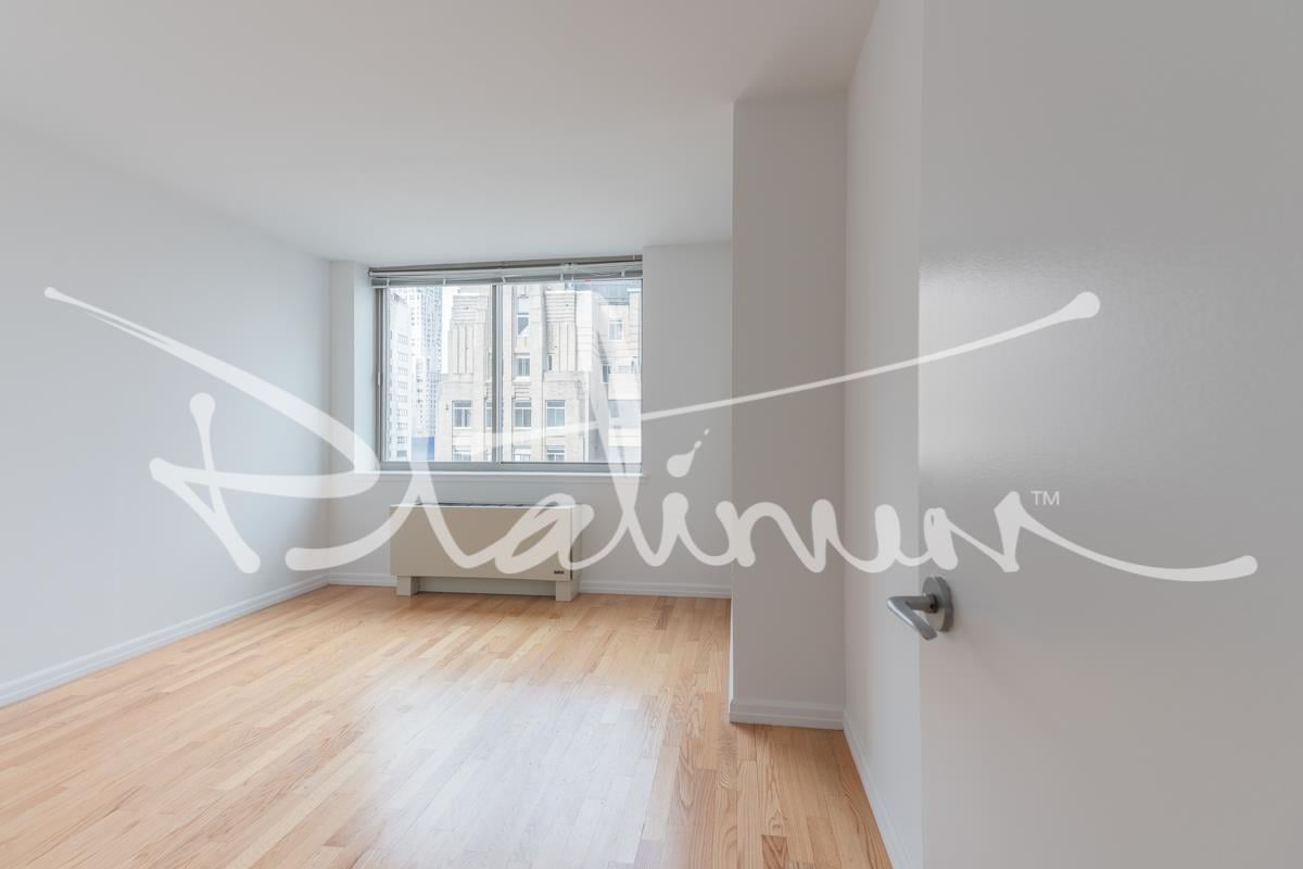 2 Gold Street, Apt 4513