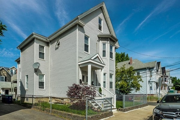79 Flint St, #2