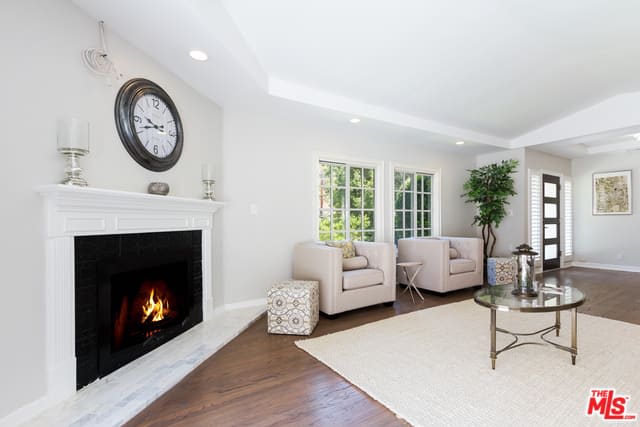 2261 Bowmont Drive