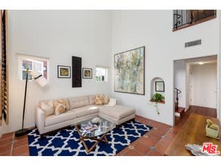 1414 N Harper Avenue #5
