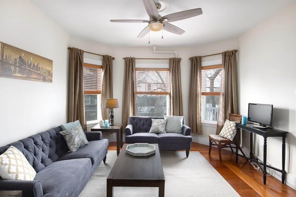 103 Willow Ave, #2