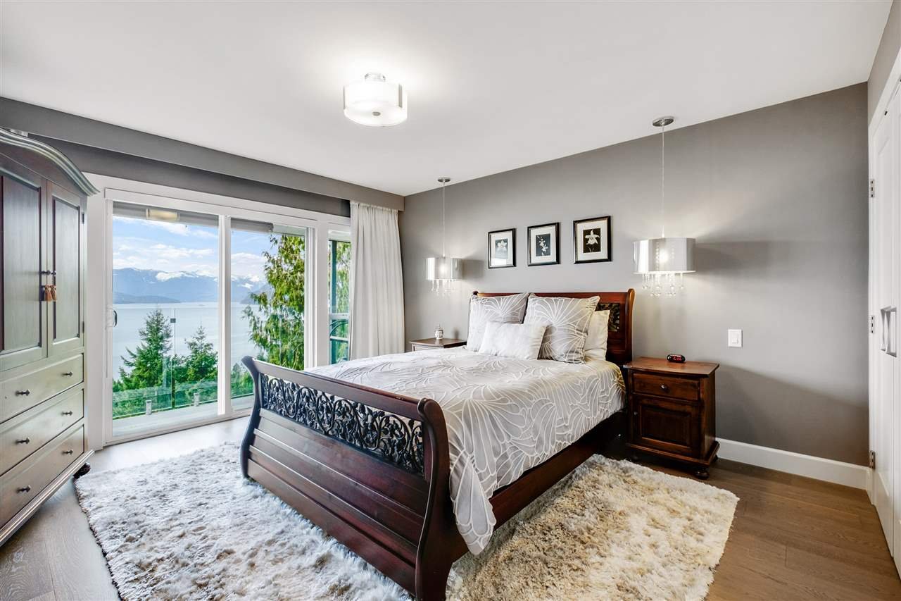 50 Panorama Rd