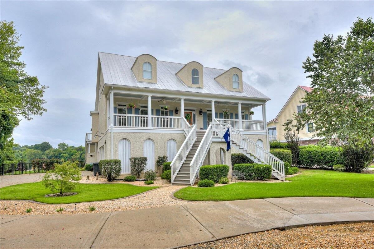 258 Altamaha Dr