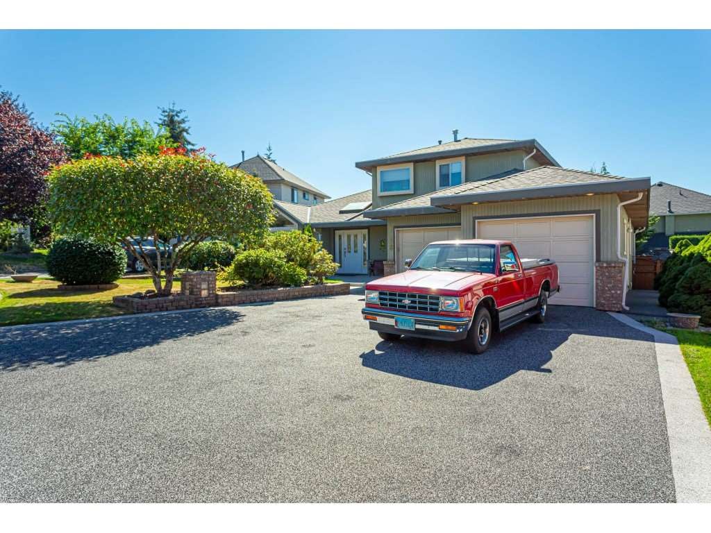 8168 154 St