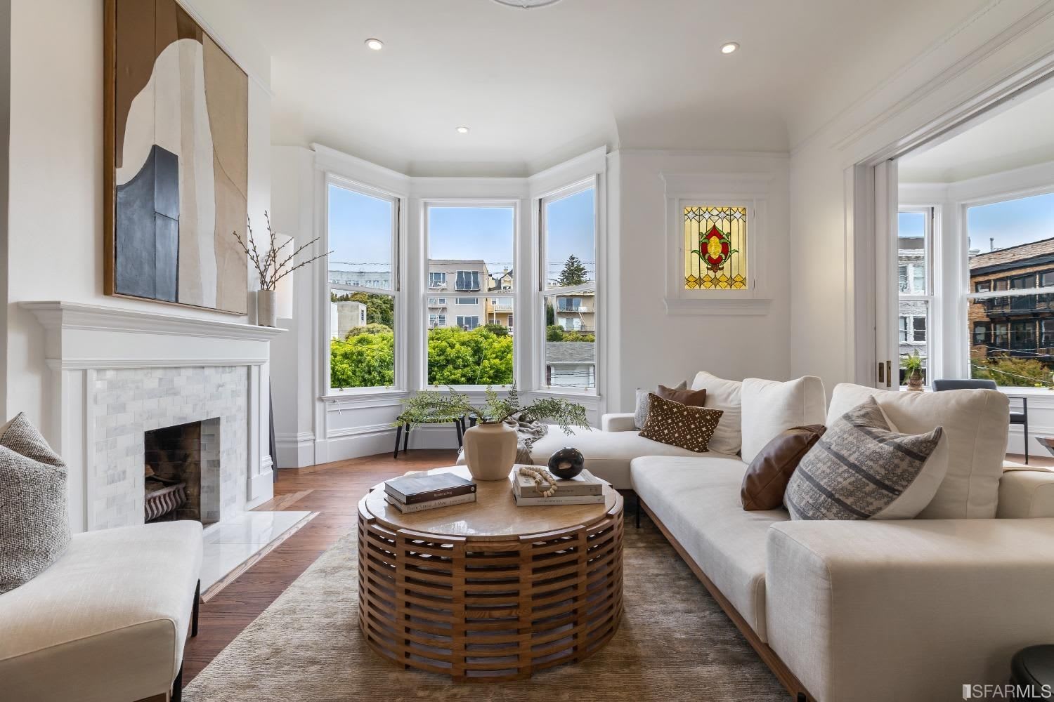 2943 Washington