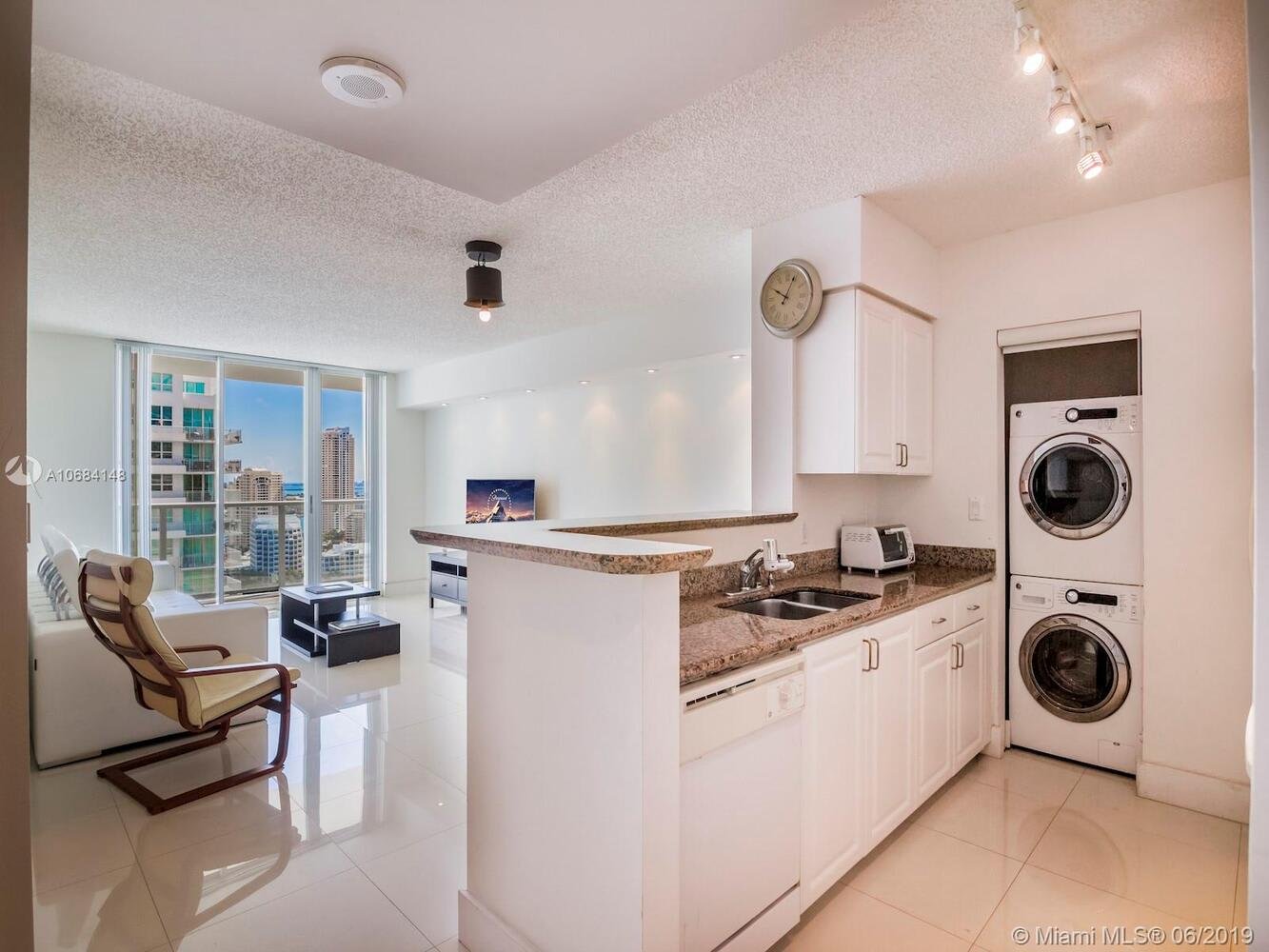 1155 Brickell Bay Dr, #3006