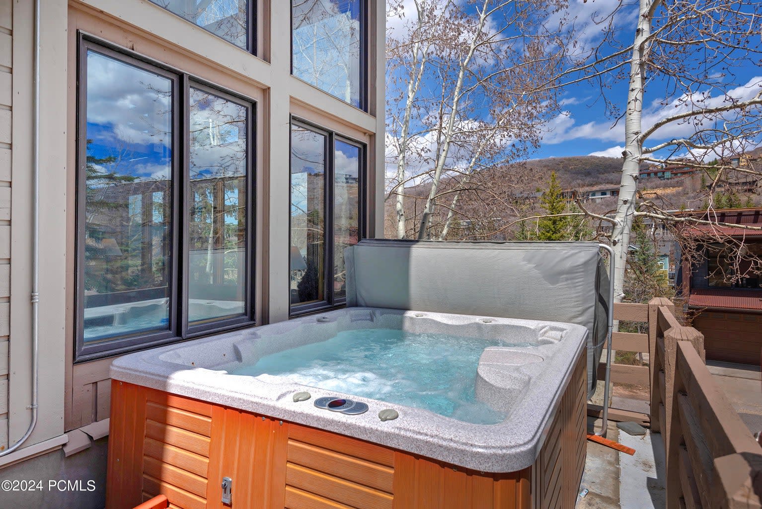 670 Deer Valley