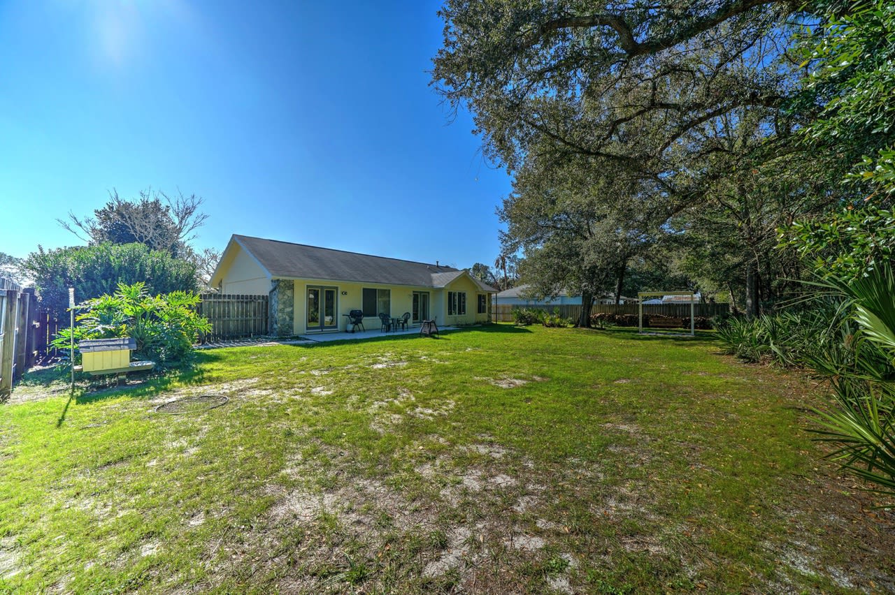 320 Fan Palm Place