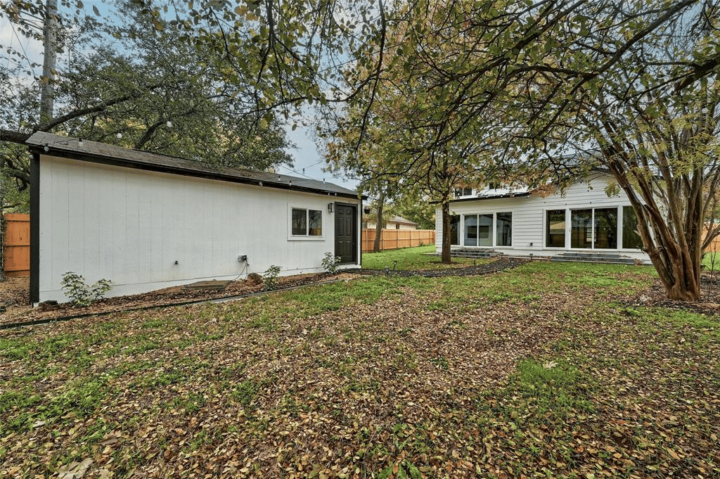 5301 Summerset Trl, Austin, Texas 78749