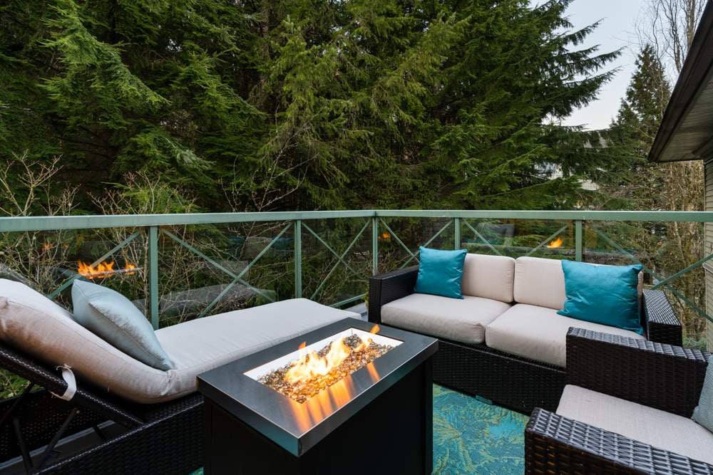 311-3658 Banff Ct
