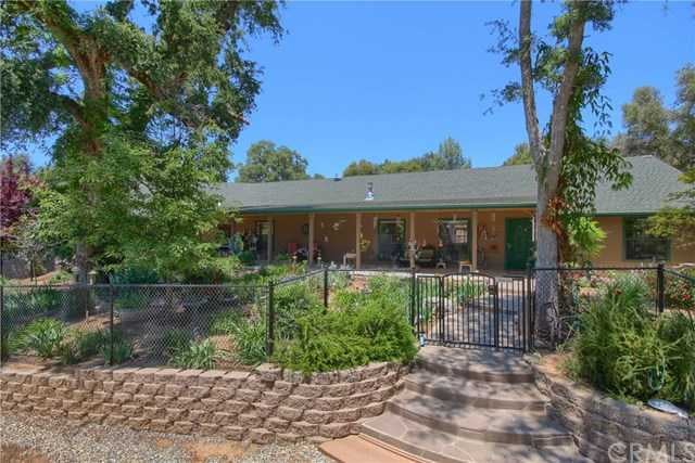 50099 Five Oaks Lane
