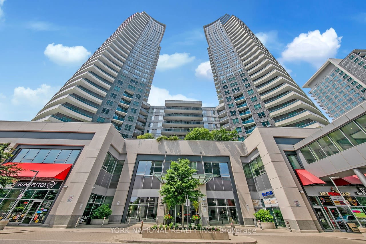 7161 Yonge St, #726