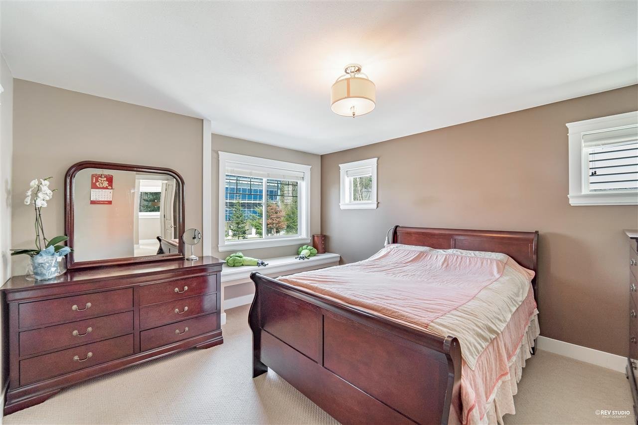 14128 92 Ave