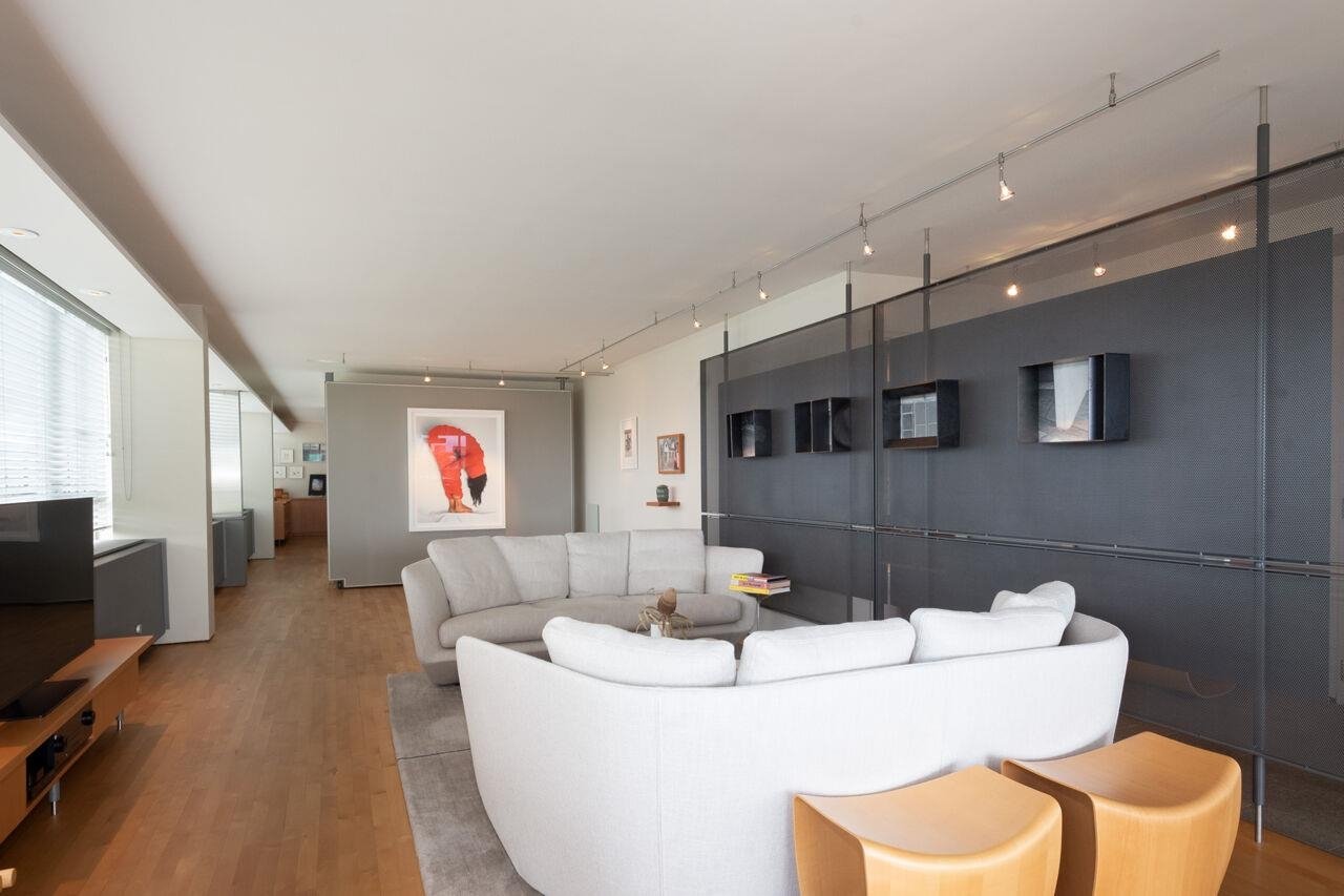 525-1445 Marpole Ave
