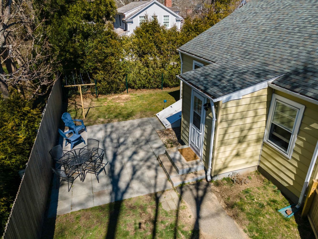 The Sweetest Renovated Cottage in Sag Harbor Village
