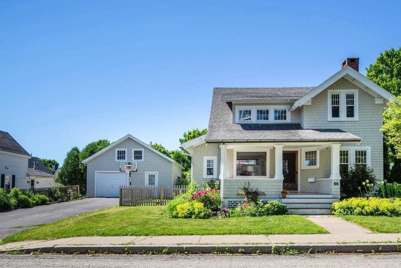 New Listing! 64 Masonic Street, Rockland, ME 04841 – $500,000
