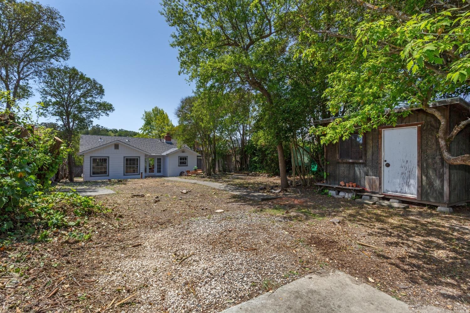 648 Peach Street, Novato