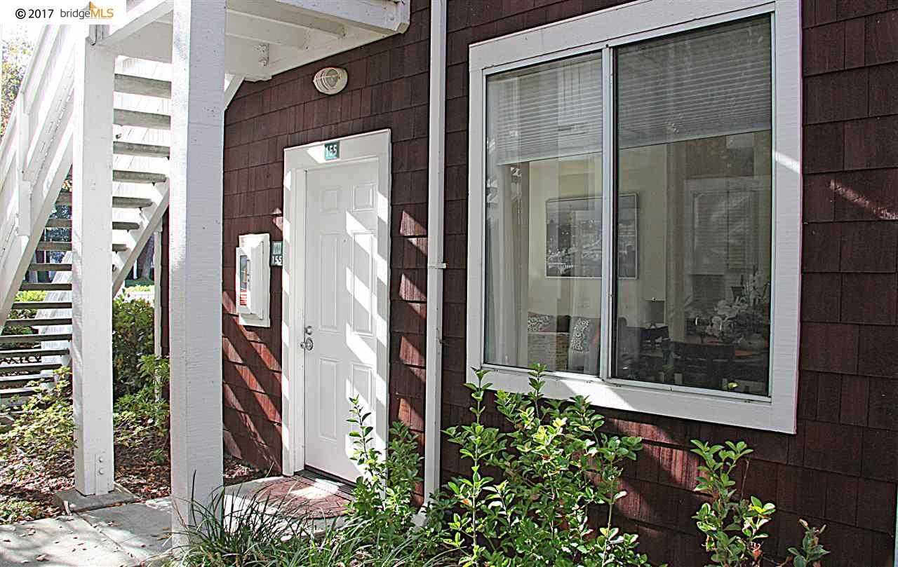 155 Bayside Ct